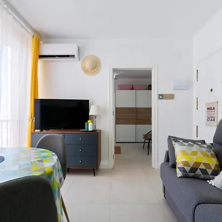 Amarillo Soleado Apartment Torrevieja